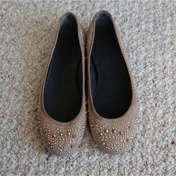 Stuart Weitzman Nubeads Suede Studded Flats size 7 - Picture 1 of 12